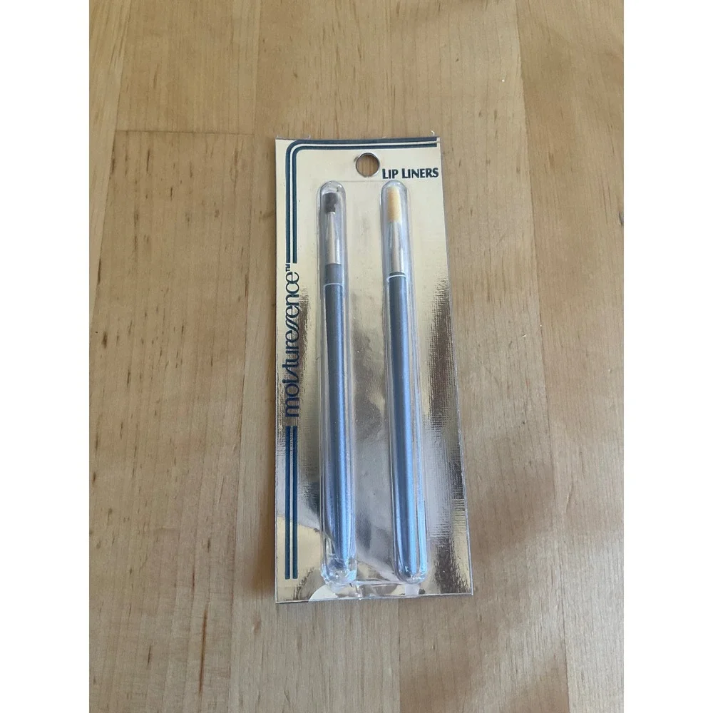 Moisturessence Lip Liner Brush Set Natural Hair & Foam Tip Applicators Vintage